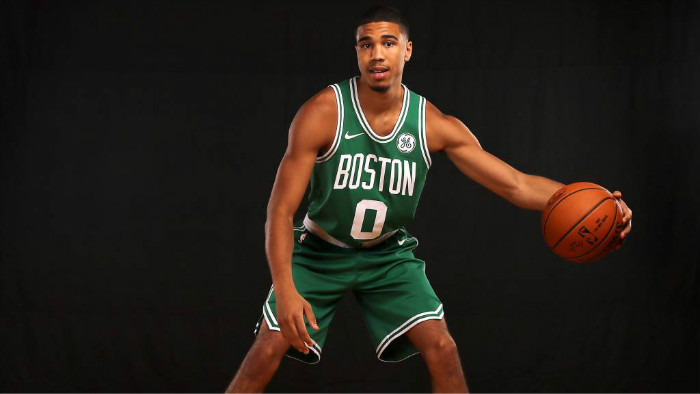 保持冷静并 保持冷静并